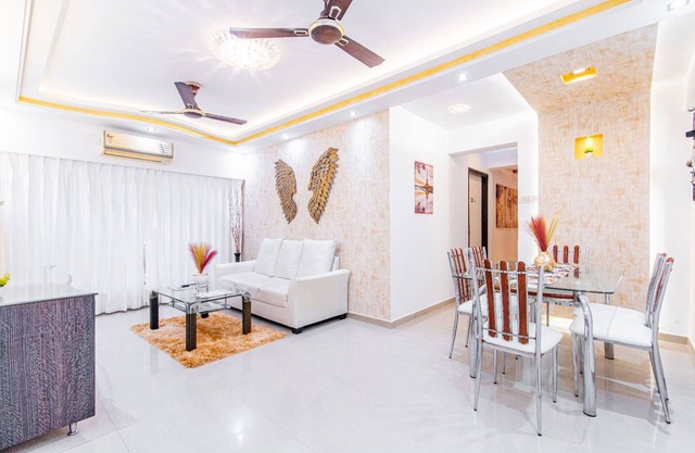 Wingy 3 BHK - Complimenatry Breakfast/WIFI/Laundry