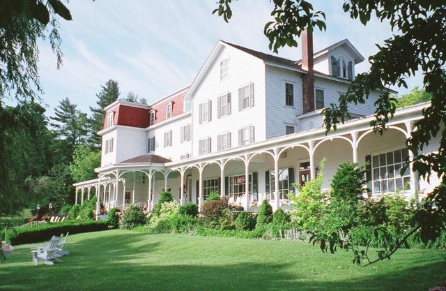 Winter Clove Family Inn