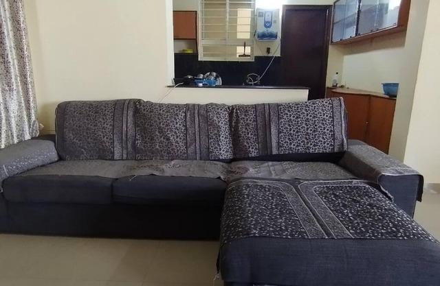 With dedicated parking and free internet access.