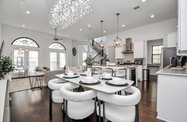 Wonderful 3-bedroom townhome with AC in Houston