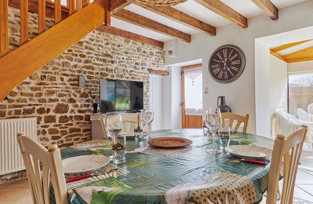 Wonderful private villa for 5 guests with WIFI, TV, terrace and pets allowed