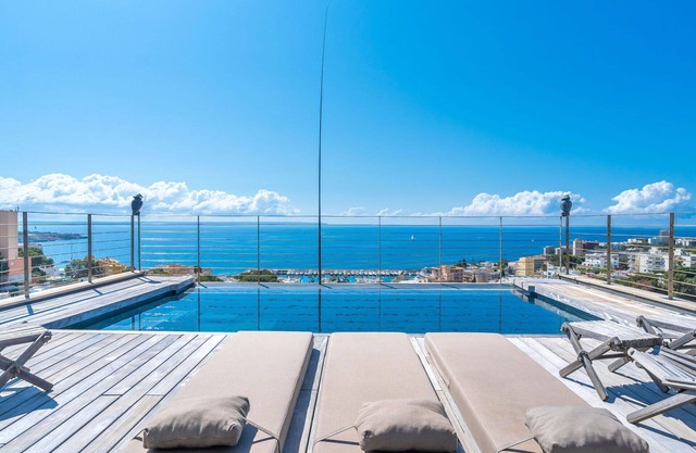 Wonderful private villa for 8 guests with private pool, A/C, WIFI, TV and patio