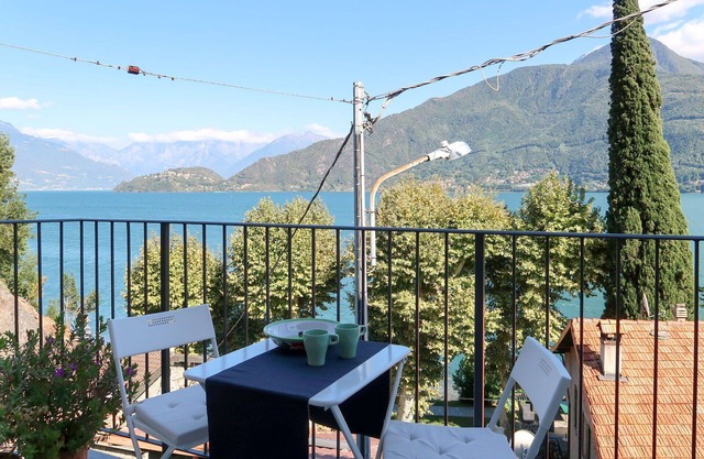 Wonderful private villa for 6 people with WIFI, A/C, TV, patio and parking