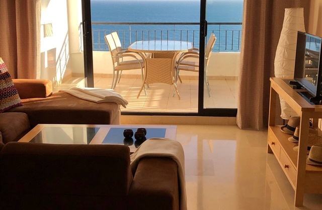 Wonderful sea view in quiet area