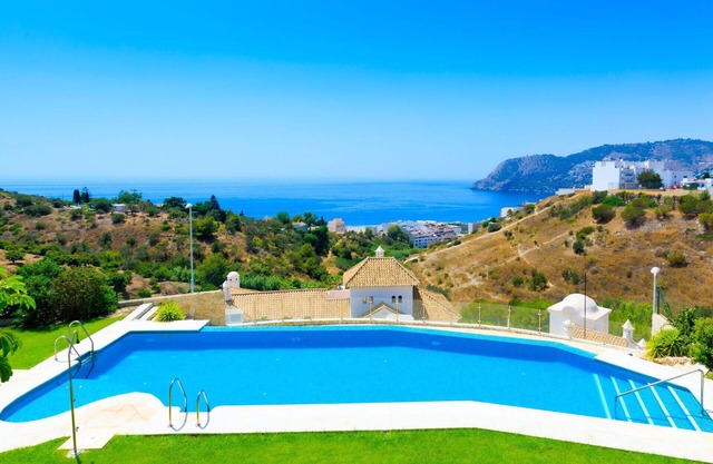 Wonderful villa for 6 people with A/C, pool, WIFI, TV and terrace
