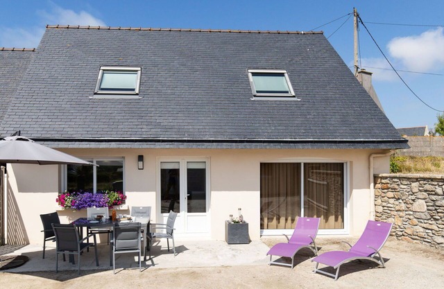 Wonderful villa for 5 people with WIFI, TV, terrace, pets allowed and parking