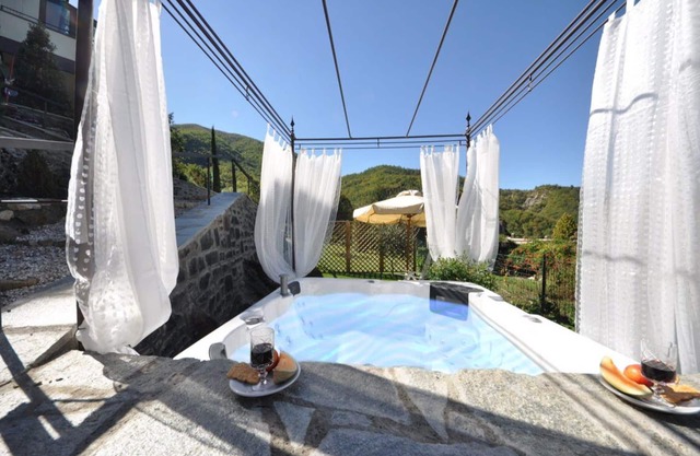 Wonderful Villa in Tuscany Coutryside with hydromassage pool and private garden