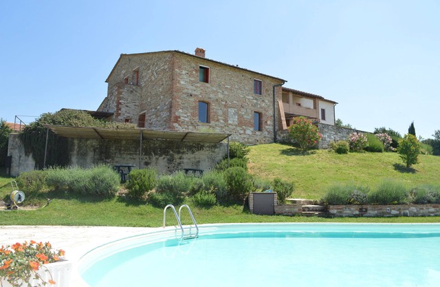 Wonderfull Villa with view near Siena Florence Cortona Rome swimming pool