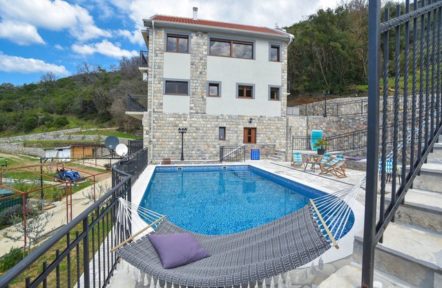 Wonderous Mediterranean Villa W/Swimming Pool and Scenic Views