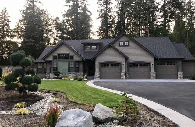 Woodinville Wine Country New Custom Home - Seasonal Pricing - Casa Bambino