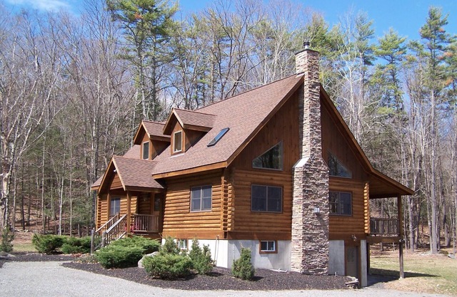 Woodstock, Kingston, Saugerties Catskills, pool table, private, fire pit