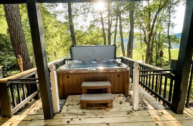 WV Cabin - Minutes to Skiing, Hiking, Fly Fishing, Kayaking and more