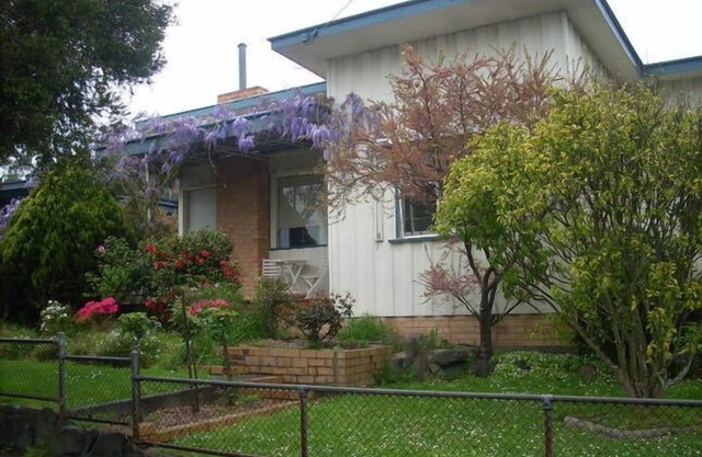 WYSIWYG Meeniyan Gippsland From $170 per night.