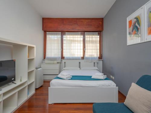Xenia Apartments - Renovated two-room apartment in Fiera area