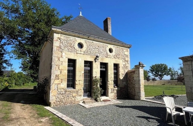 XVIth Hunting Lodge