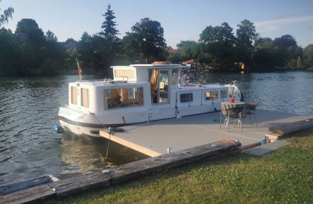 Yachtcharter in Mecklenburgische Seenplatte· Locaboat Pénichette 935 W