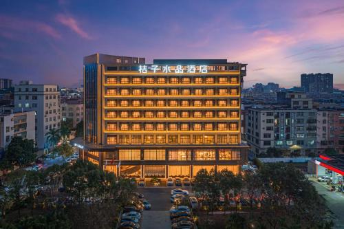 Yangjiang Jiangcheng Jinshang Road Orange Crystal Hotel