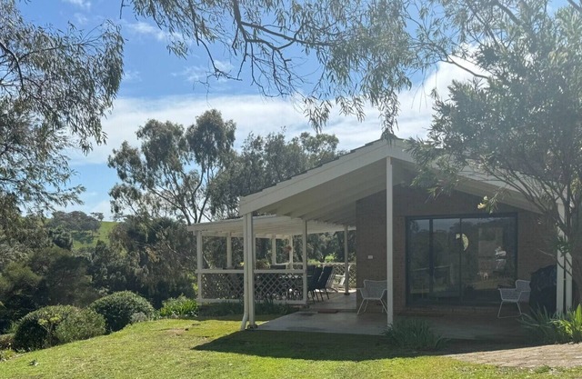 Yankalilla Foothills Retreat
