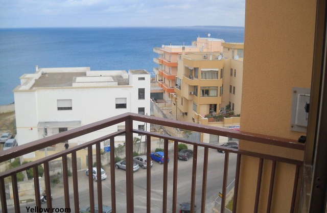 YELLOW HOUSE panoramic sea view