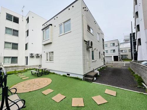 Yoshinaga B&B Snow