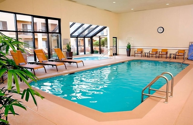 Your Home Away From Home! Pet-Friendly, Near Seattle Asian Art Museum