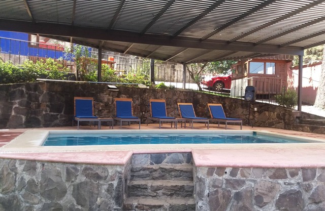 Your House in Valle, 8 rooms with all services in Avandaro