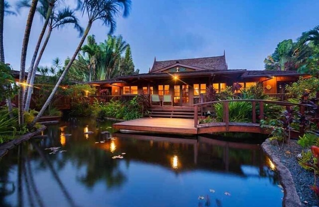 Your Private Resort-4 Acres, Fruit Trees, Pool, Tennis, Hot-Tub, Sauna-Permitted