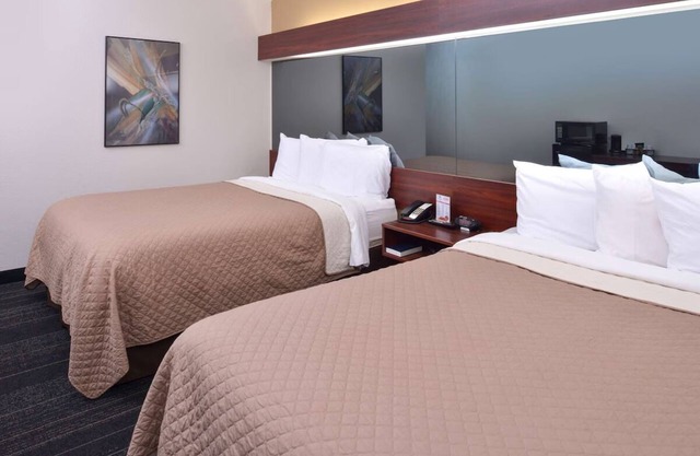 Your Relaxation Destination: Complimentary Breakfast, Budget-Friendly