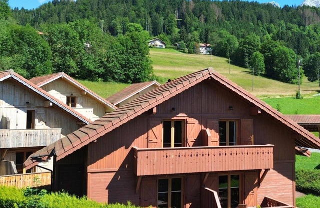 Z-Chalet Mitoyen 7B., Z-Chalet Mitoyen 7B.