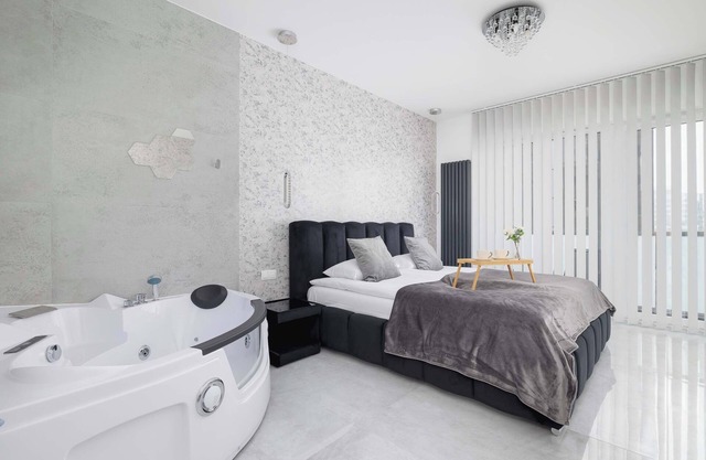 Zabrska 15 Katowice | Comfortable Studio | Balcony | Underground Parking