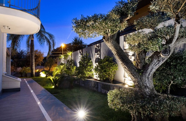 Zaffiro Lavico rooms Etna nature sea