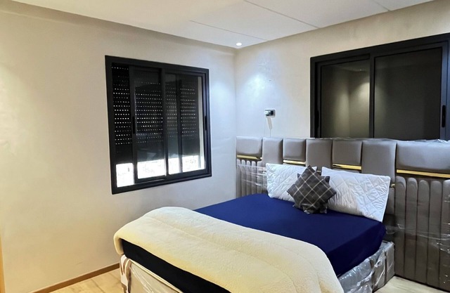 Zahira New Luxury Near The Beach - Entire Apartment