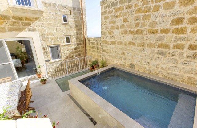 Zebbug apt with Pool-Hosted by Sweetstay