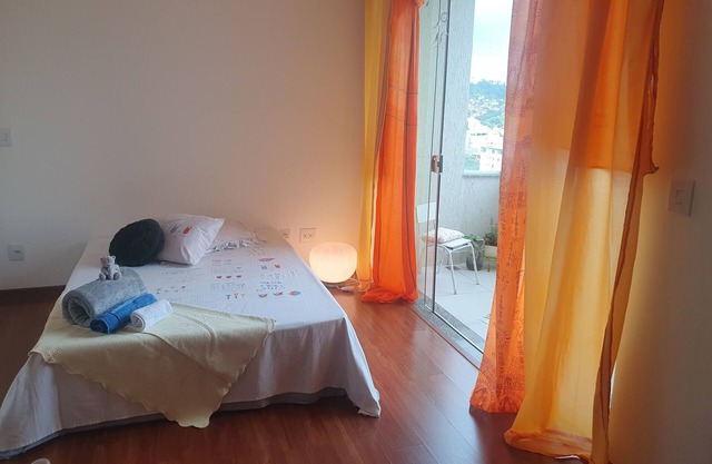 Zen suit room, hot shower, balcony with a view and garage