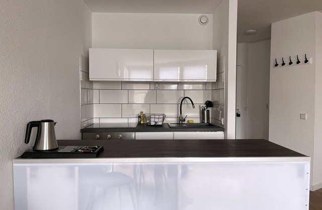 Zentral gelegene Studios I home2share