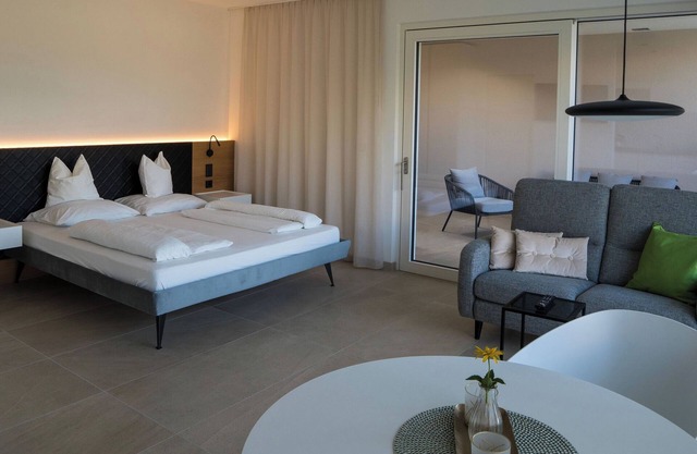 Zilli Studio Apartments - The Living Room Garden - Tramin an der Weinstraße