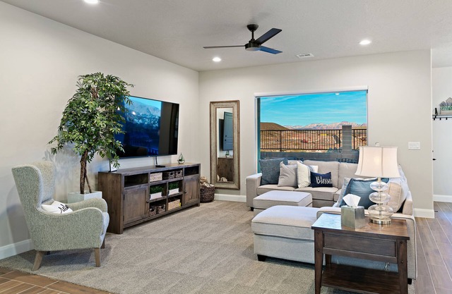 Zion Village PLAYcation 1, across from Club House! Sleeps 24, Private Hot Tub.