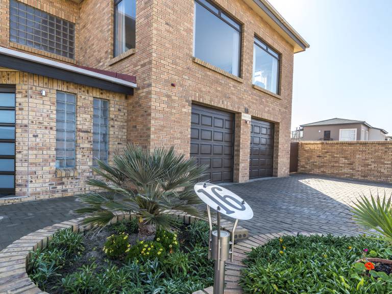 Swakopmund Apartment | 84 m² Apartment ∙ 1 bedroom ∙ 2 guests