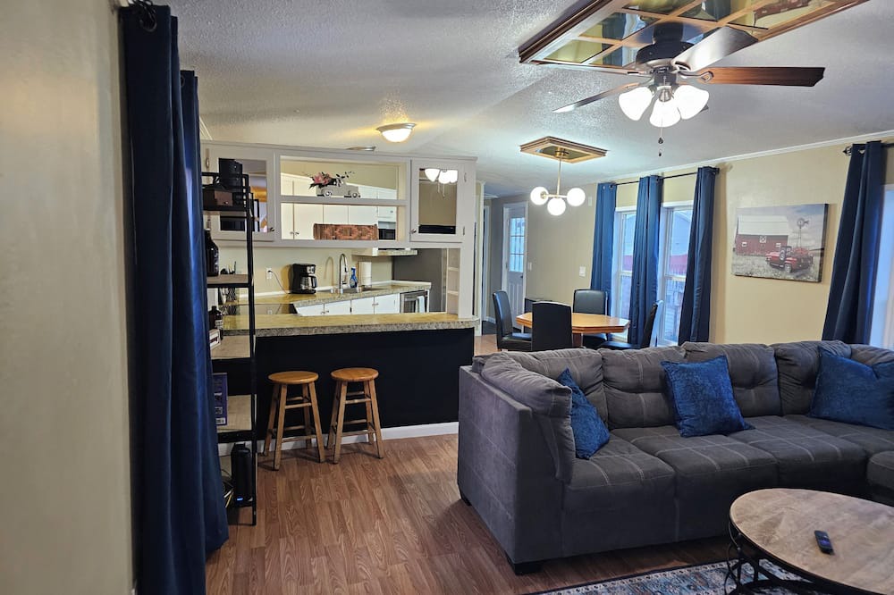 Bozeman House | 3 bedroom home in family neighborhood with pond and parks