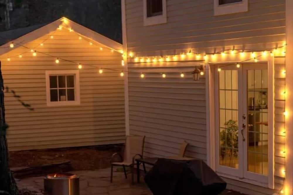 Brownsville House | Escape To Outdoor Adventures at Mount Ascutney