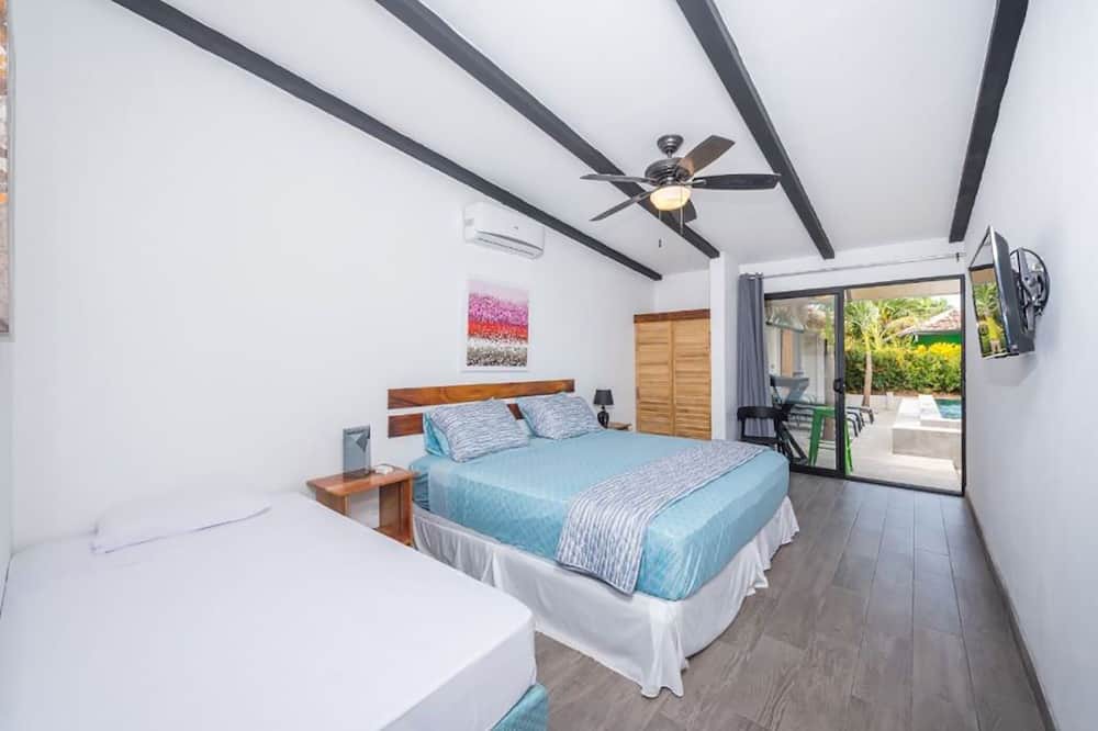 Santa Barbara House | $$$ White House $$$
