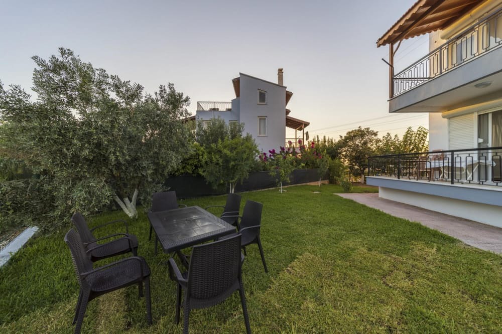 Serik Villa | Lovely Villa with Pool and Garden in Antalya