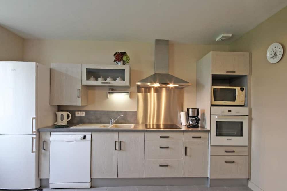 Le Pin-la-Garenne Cottage | Gite Le Pin-la-Garenne, 2 bedrooms, 4 persons