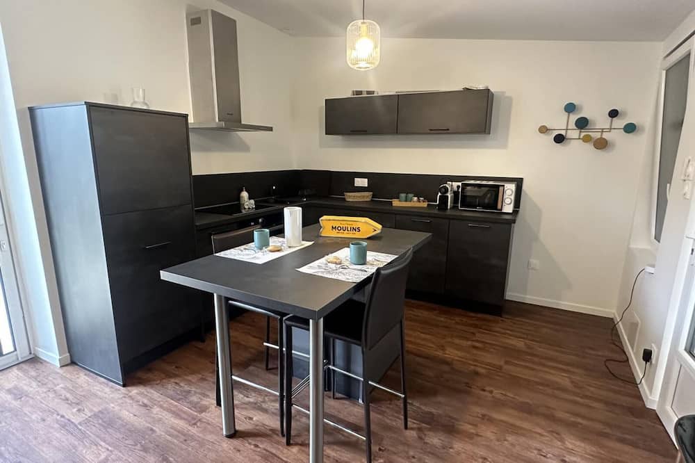 Moulins Cottage | Gite Moulins, 1 bedroom, 2 persons