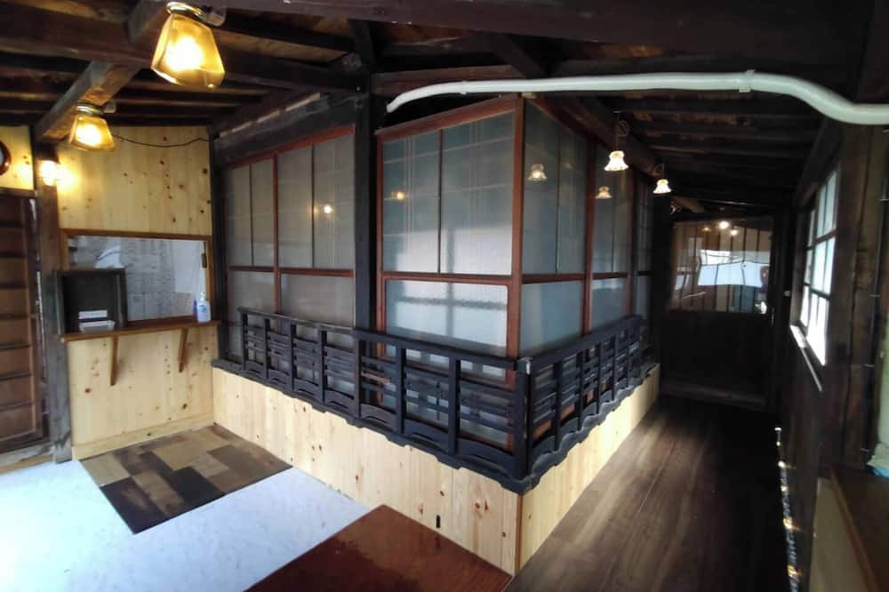 Minamiaso House | At the foot of majestic Mt. Aso is a 100-year-old guesthouse!