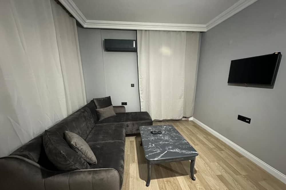 Kultur Mahallesi Apartment | In a peaceful place where you can get all your work done