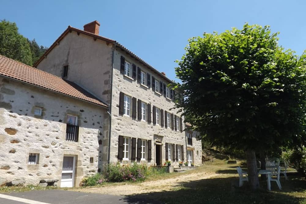 Lorcieres Cottage | Gite Lorcières, 2 bedrooms, 4 persons