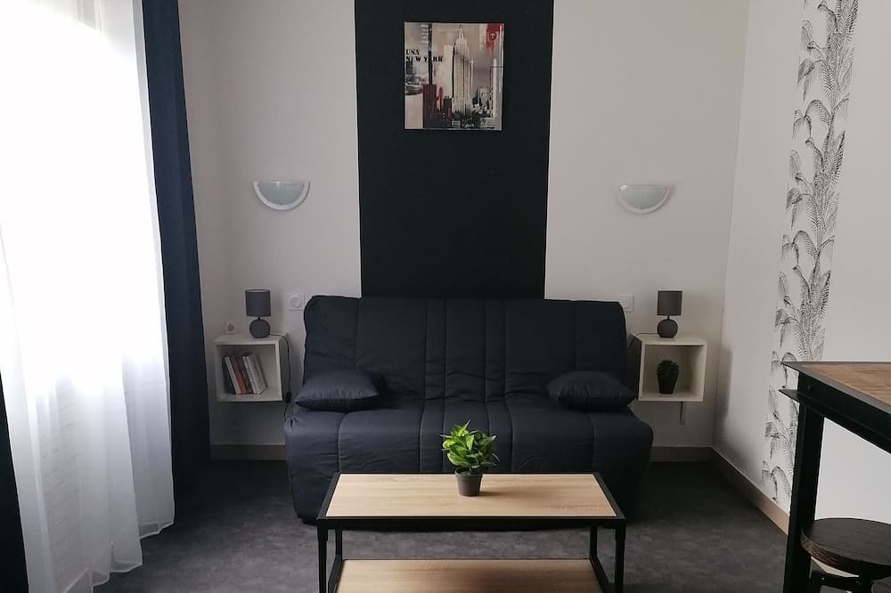 Chatillon-en-Vendelais Apartment | Charming apartment between Fougères and Vitré