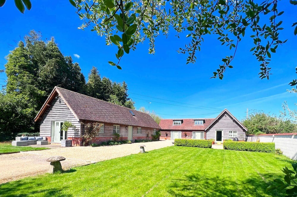 Winterslow Cottage | 3 bedroom accommodation in Winterslow, near Salisbury