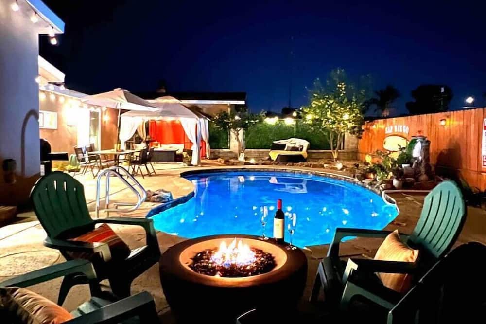 North Clairemont House | San Diego “Idyllic Beautiful House” w/Heated Pool